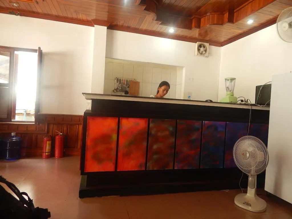 Hostel Khammany Inn Guesthouse